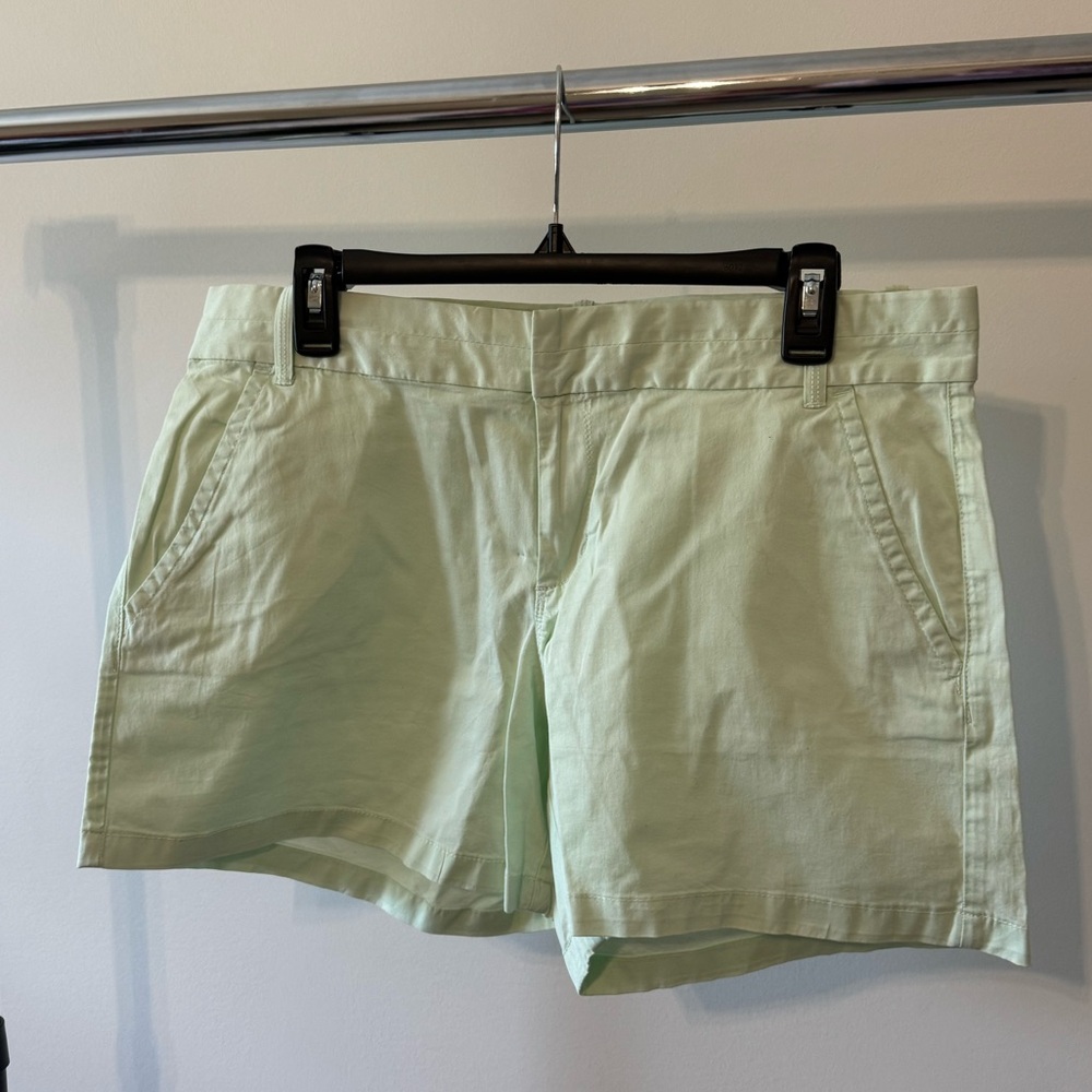 Calvin Klein Mint Green Shorts | Size: 12